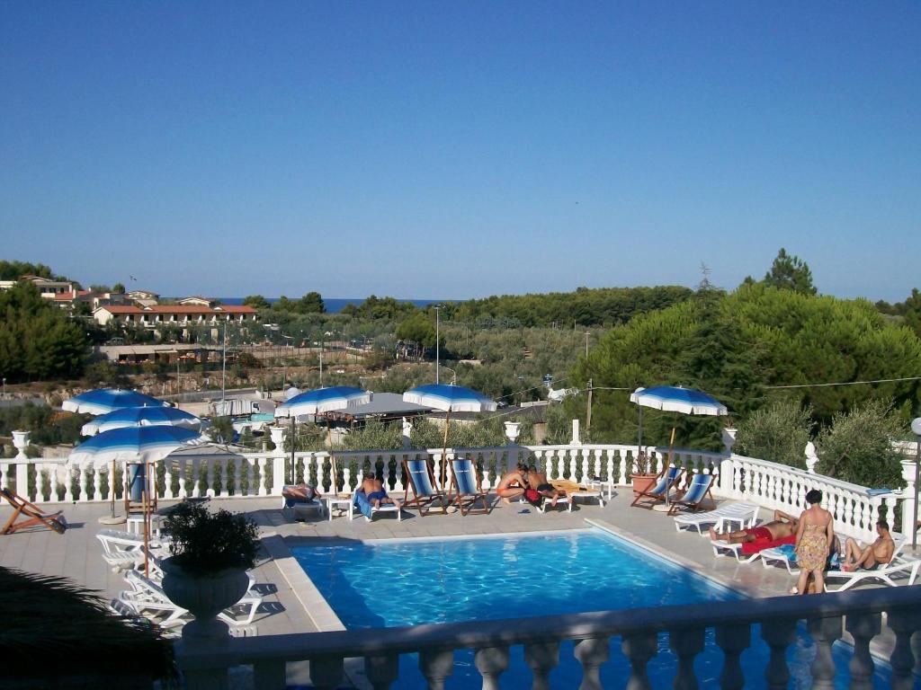 Althea Village Residence Vieste Habitación foto